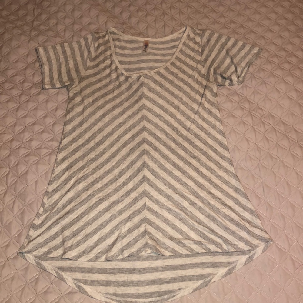 LuLaRoe Classic T